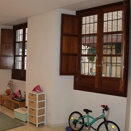 Casa Senorial En El Centro De *